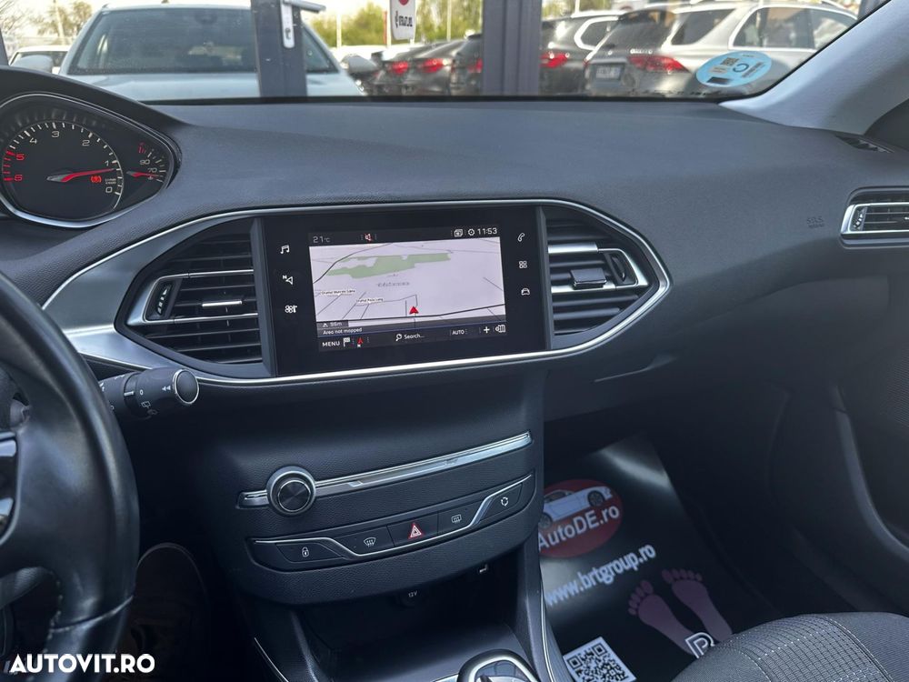 Peugeot 308 - 11