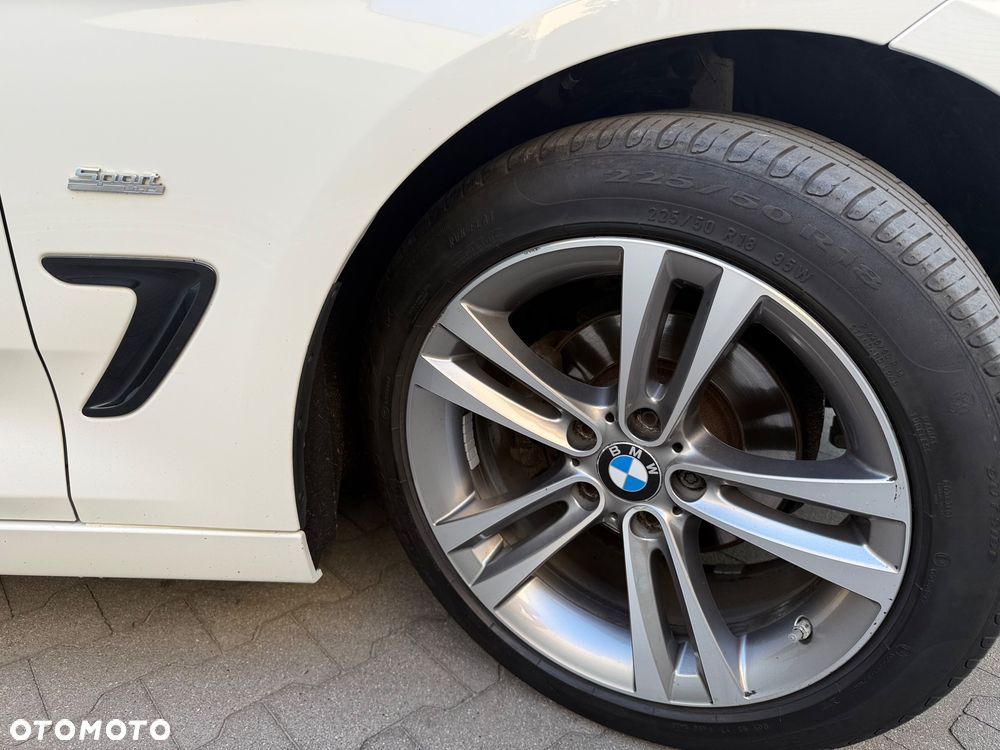 BMW 3GT 318d Sport Line - 23