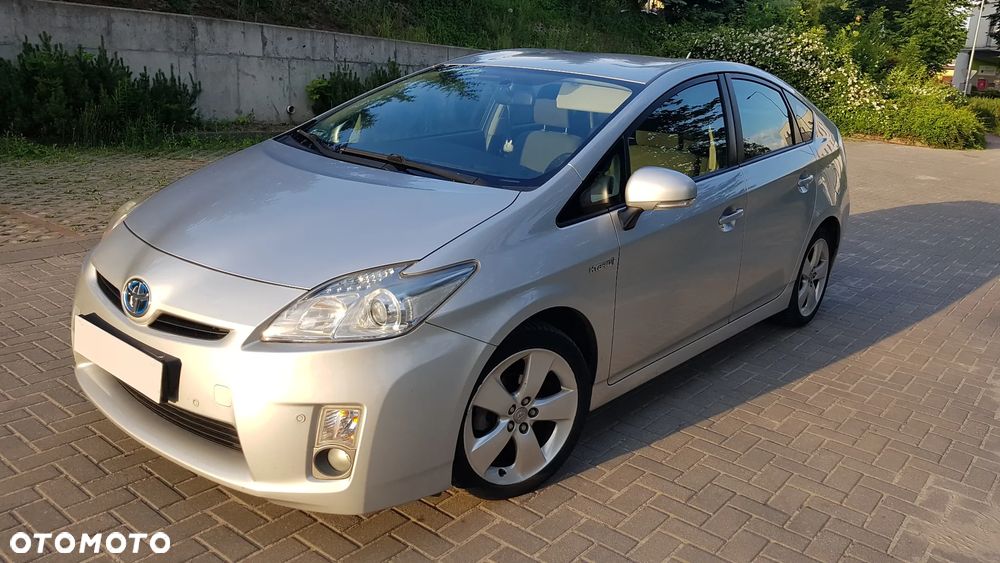 Toyota Prius (Hybrid) Comfort - 4