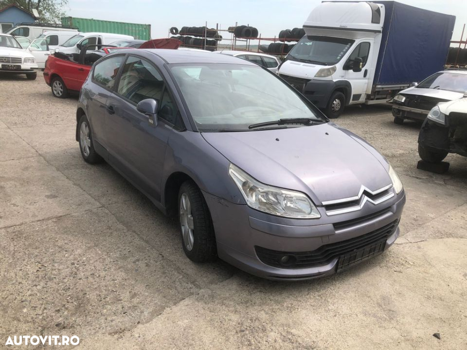 Dezmembrez piese Citroen C4 coupe - 3