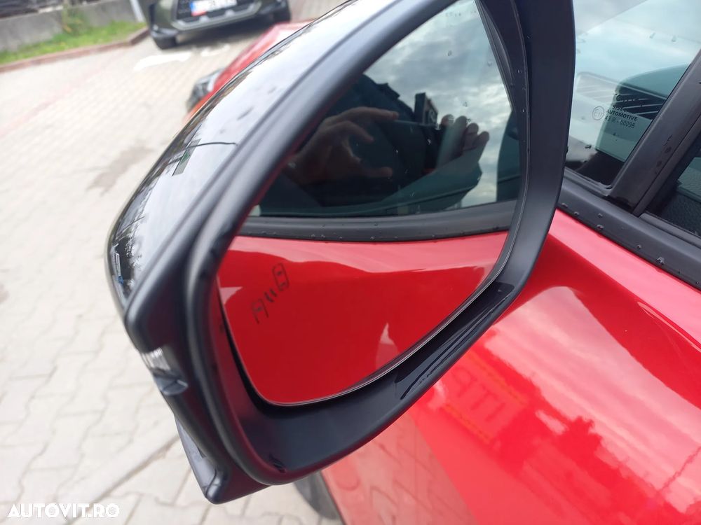 Toyota C-HR 1.8 HEV 140 CP 4x2 CVT Active - 9