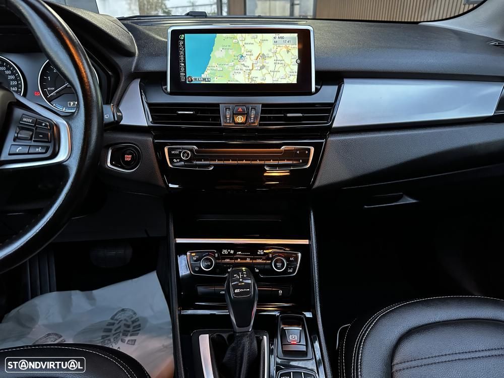 BMW 225xe Active Tourer Line Luxury - 14