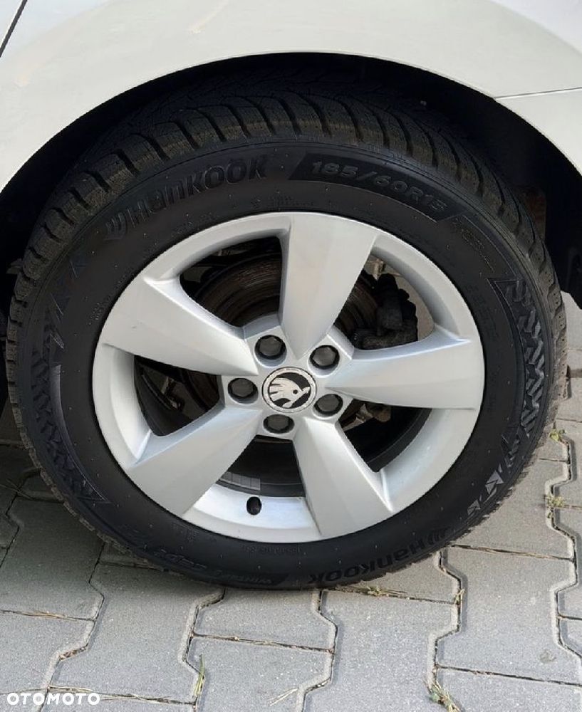 Skoda RAPID - 13