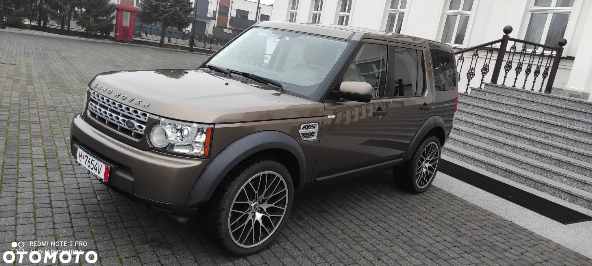 Land Rover Discovery IV 3.0 TD V6 HSE - 2