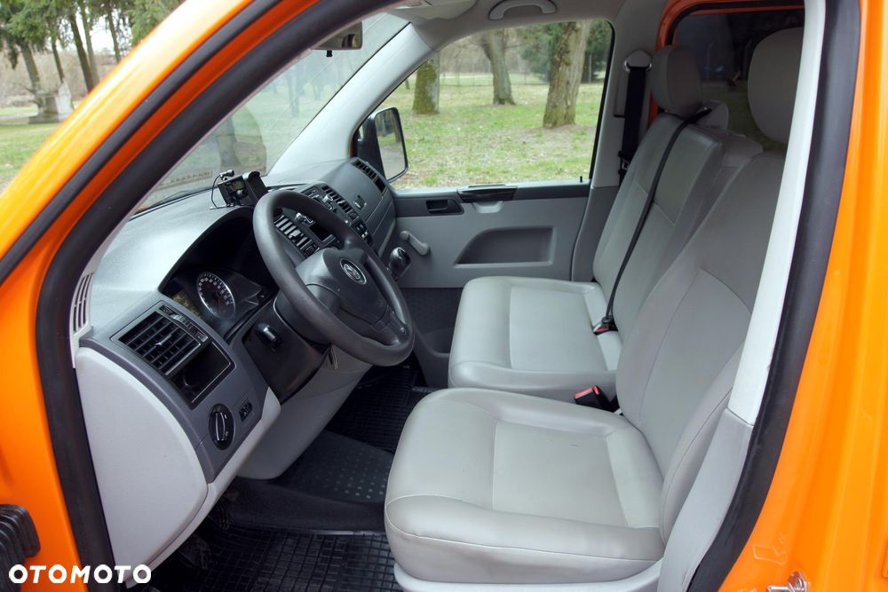 Volkswagen Transporter T5 Doka Lift - 24