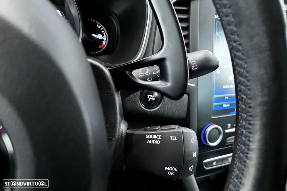 Renault Mégane 1.6 dCi GT EDC - 20