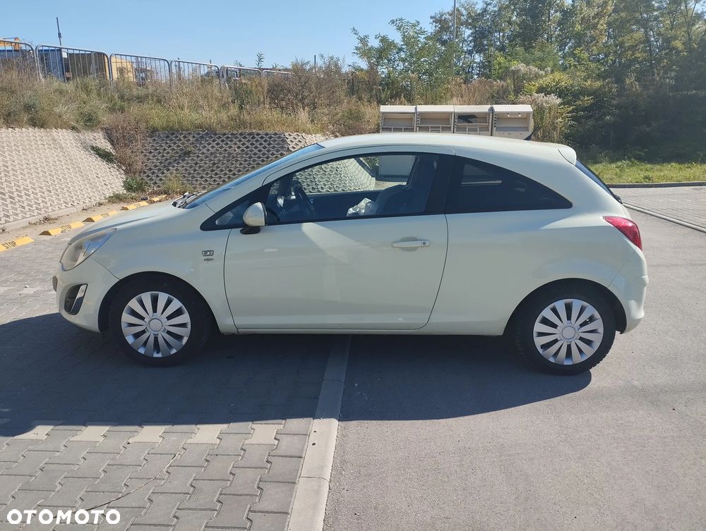 Opel Corsa - 4