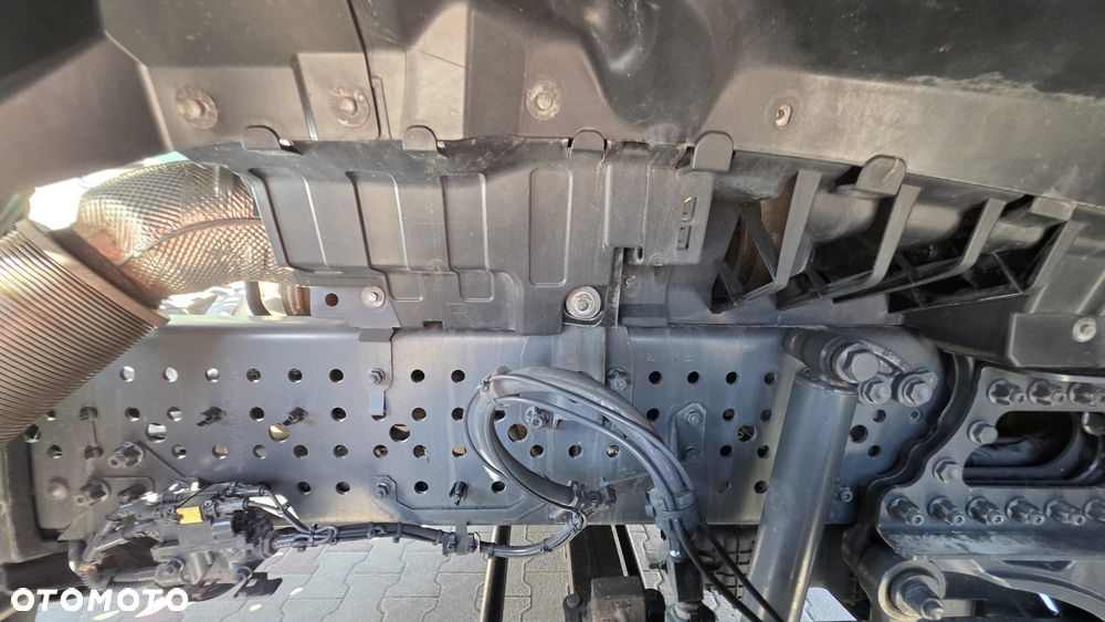 Mercedes-Benz Actros 1851 - 17