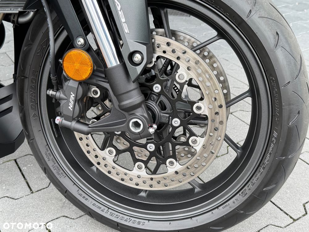 Honda CBR - 22