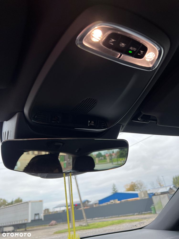 Volvo V90 D3 Geartronic Momentum - 28