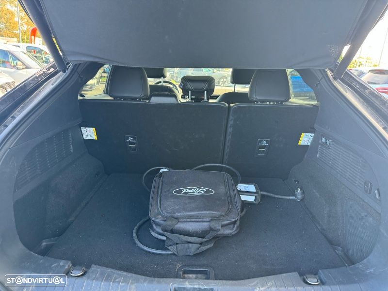 Ford Mustang Mach-E - 10