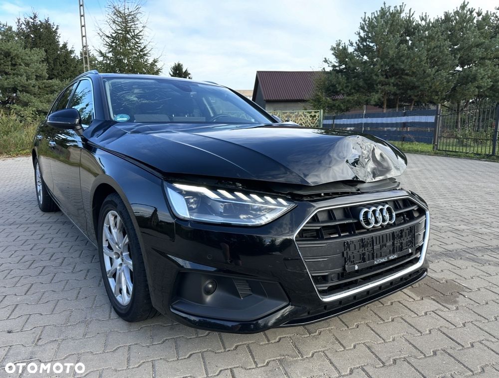 Audi A4 Avant 40 TDI S tronic - 1