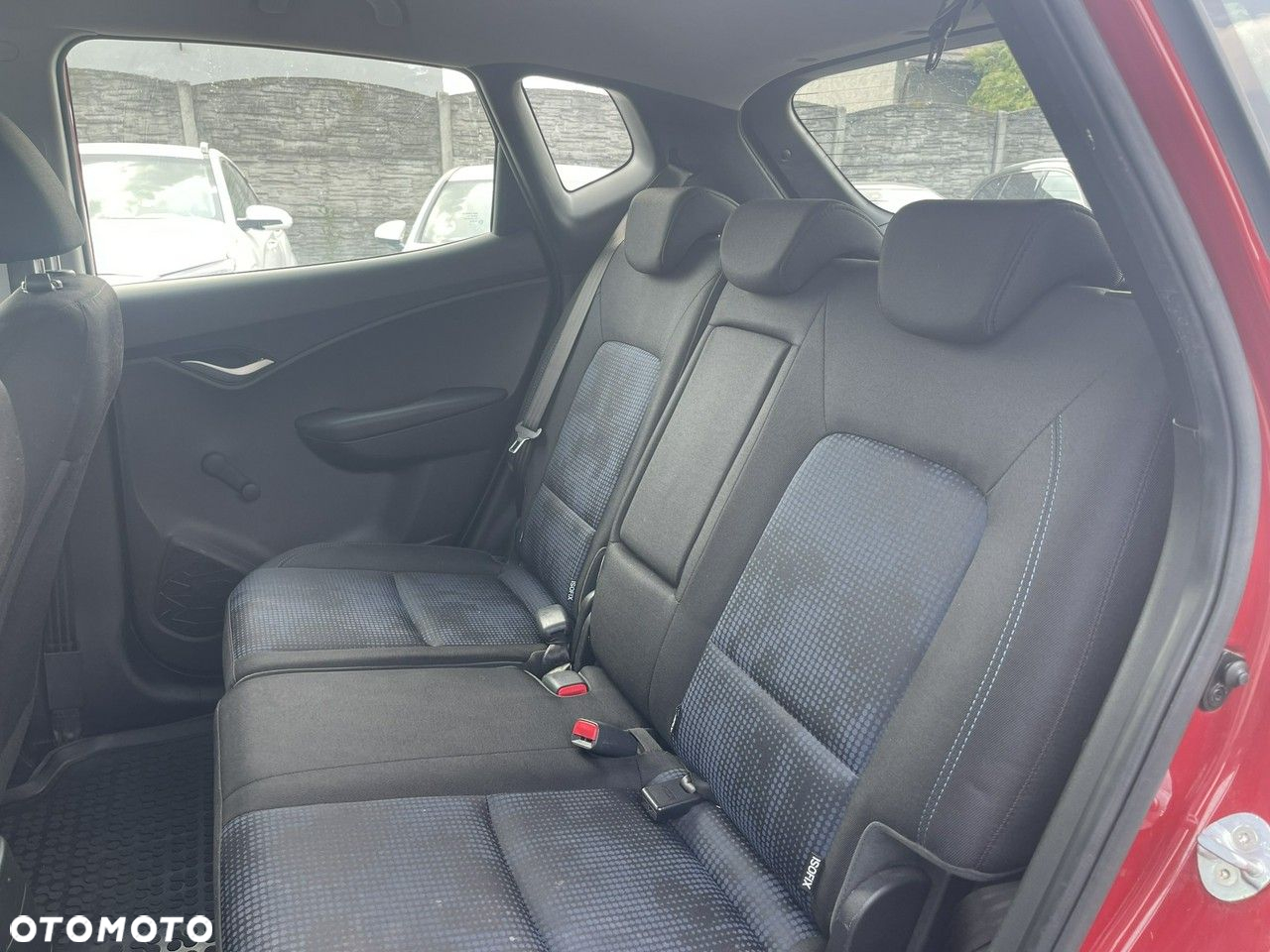 Hyundai ix20 1.6 blue YES - 9