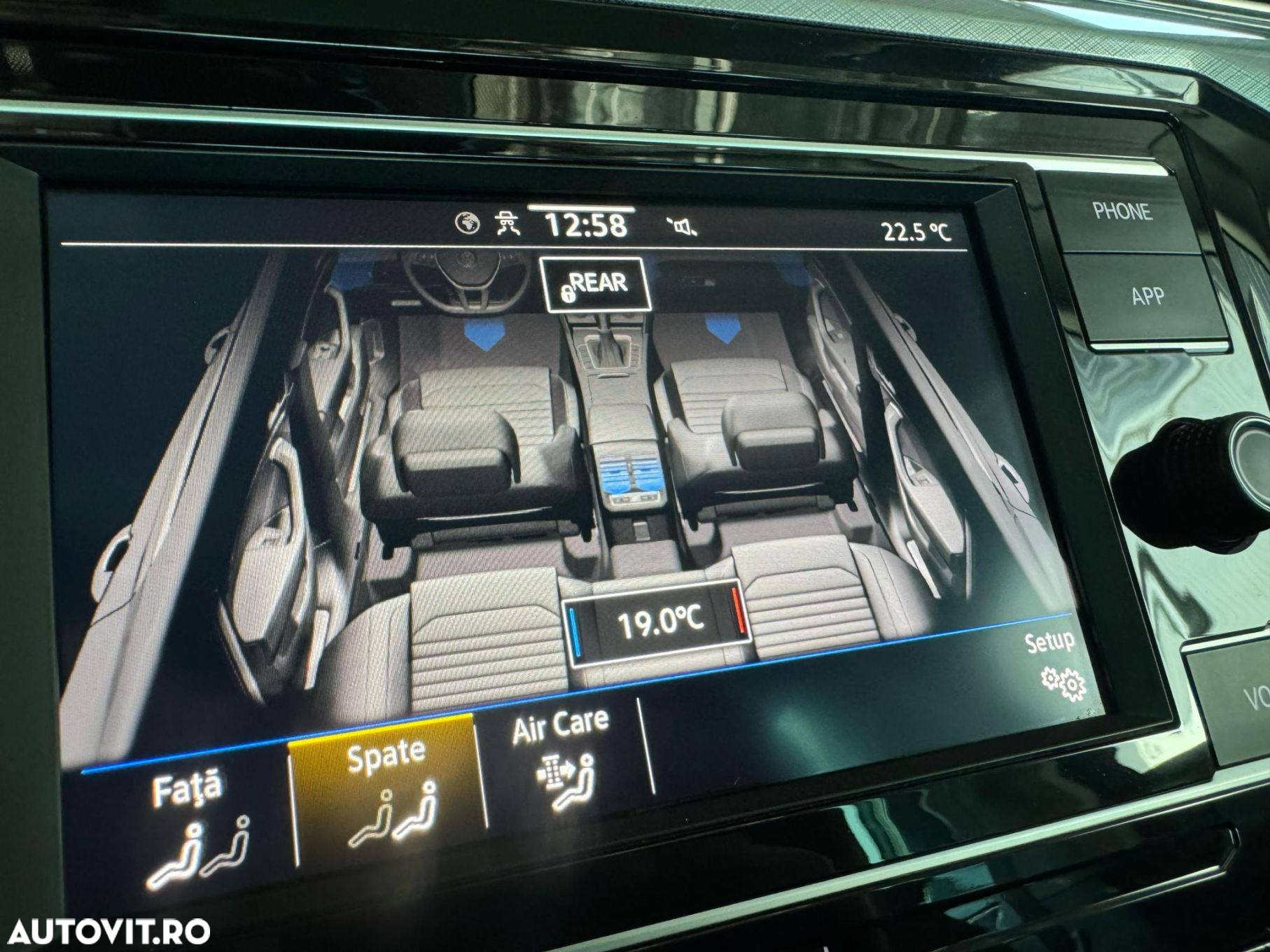 Volkswagen Passat 2.0 TDI DSG Comfortline - 22