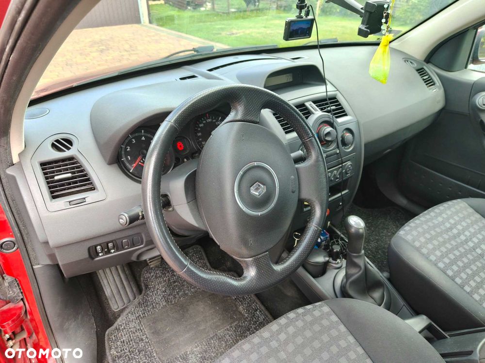 Renault Megane - 5