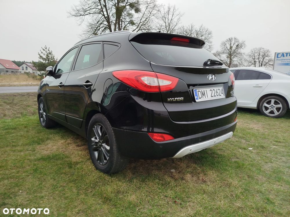 Hyundai ix35 blue 1.6 2WD Finale Gold - 4