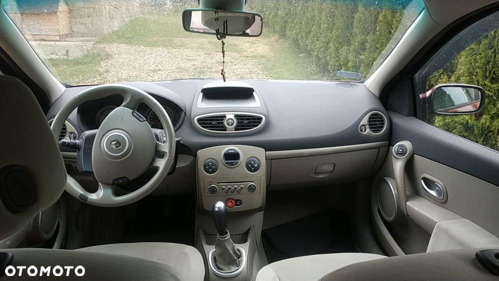 Renault Clio 1.6 16V Extreme - 6