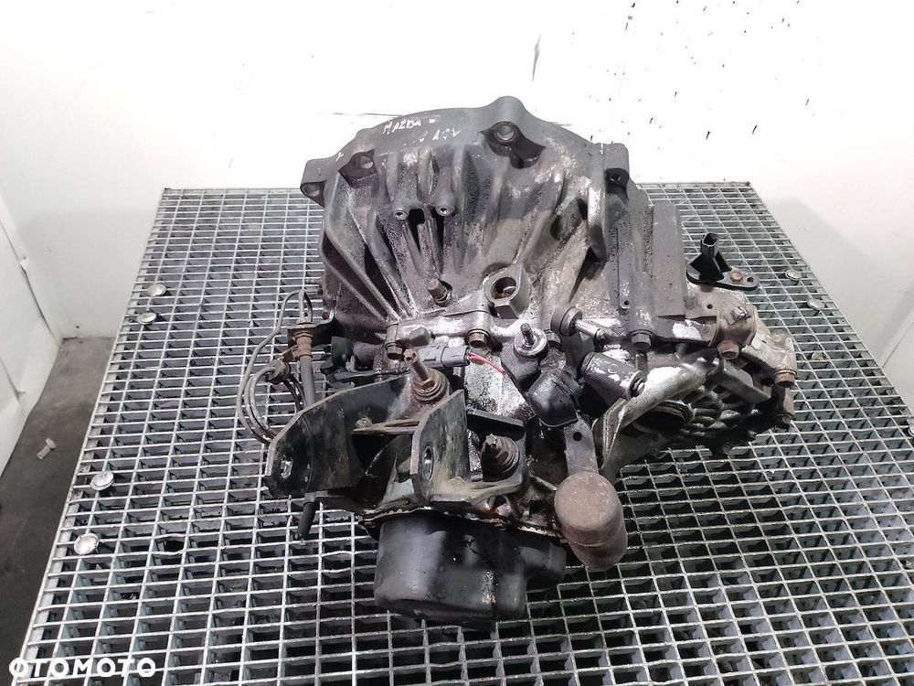 SKRZYNIA BIEGÓW MANUALNA MAZDA 6 ( 02-08 ) 1.8 16V - 4