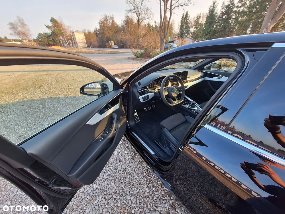 Audi A4 Limousine 35 TFSI mHEV S tronic - 1