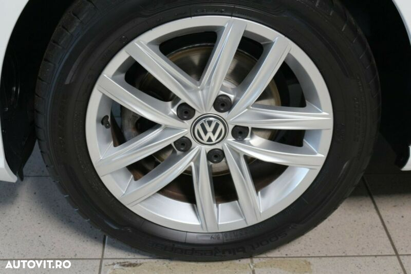 Volkswagen Golf 1.0 TSI DSG - 5