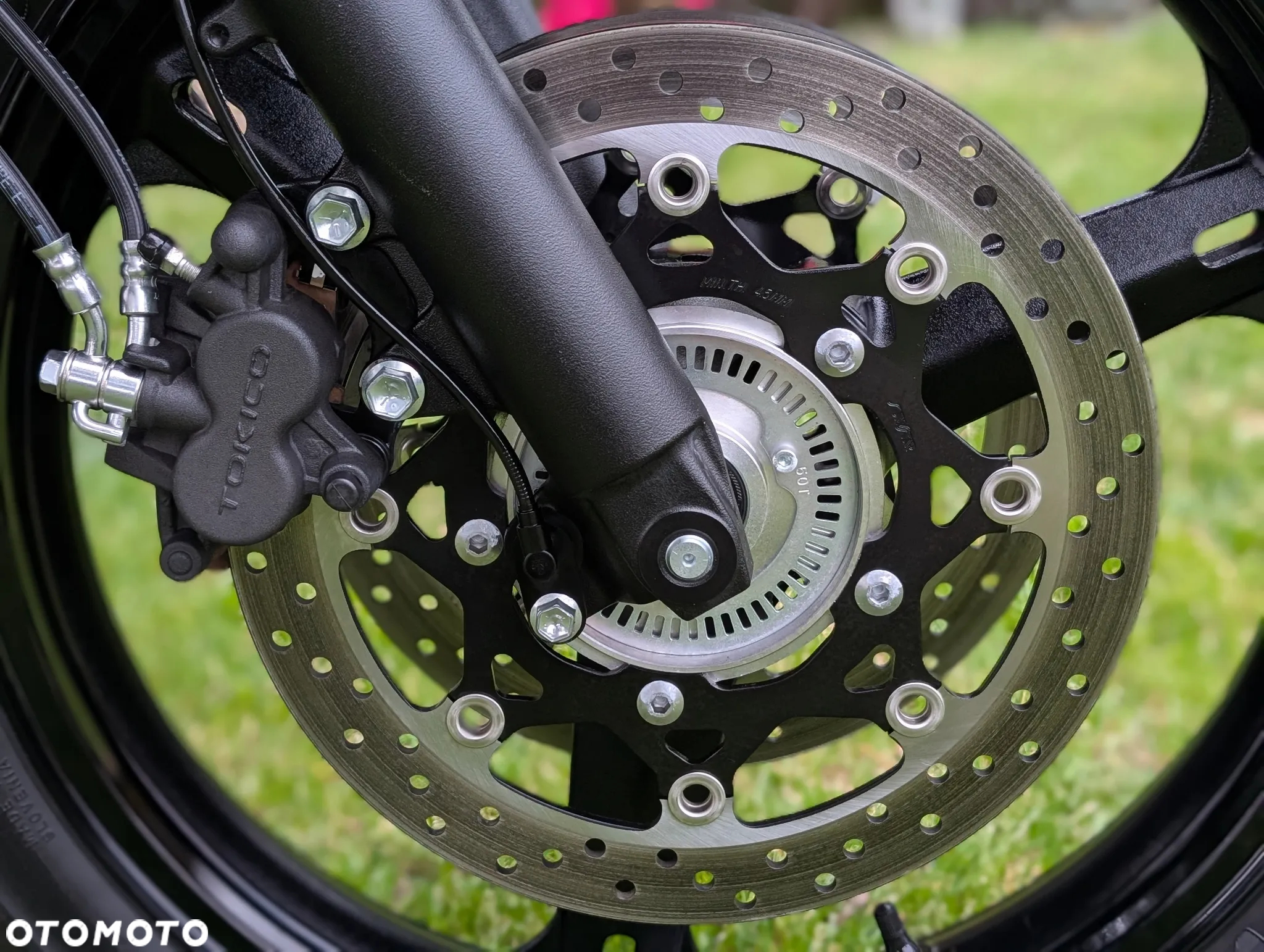 Suzuki V-STROM - 22