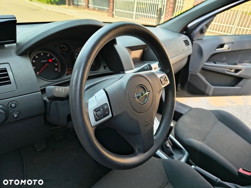 Opel Astra - 8