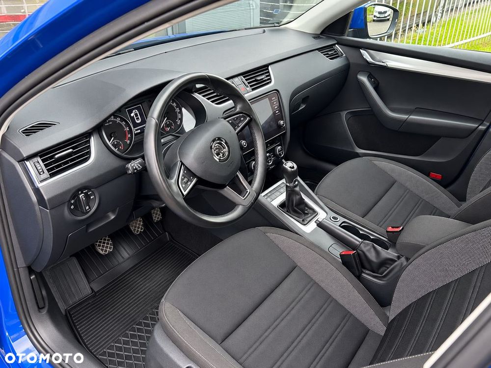 Skoda Octavia 1.6 TDI SCR Ambition - 9