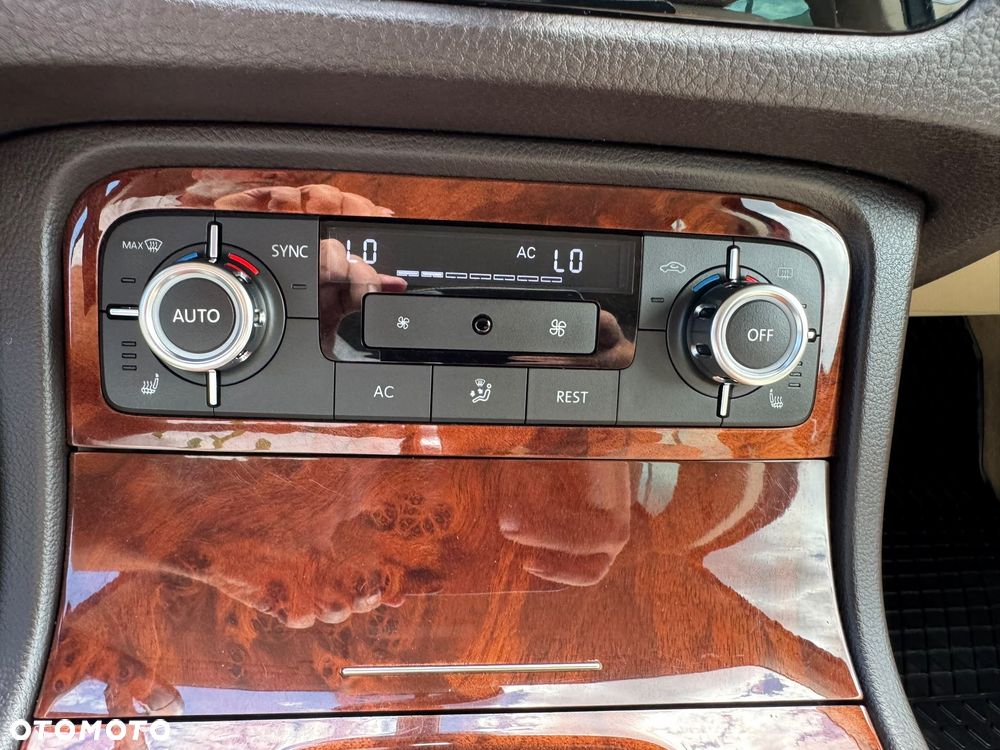 Volkswagen Touareg 3.0 V6 TDI Blue Motion DPF Automatik Exclusive - 29