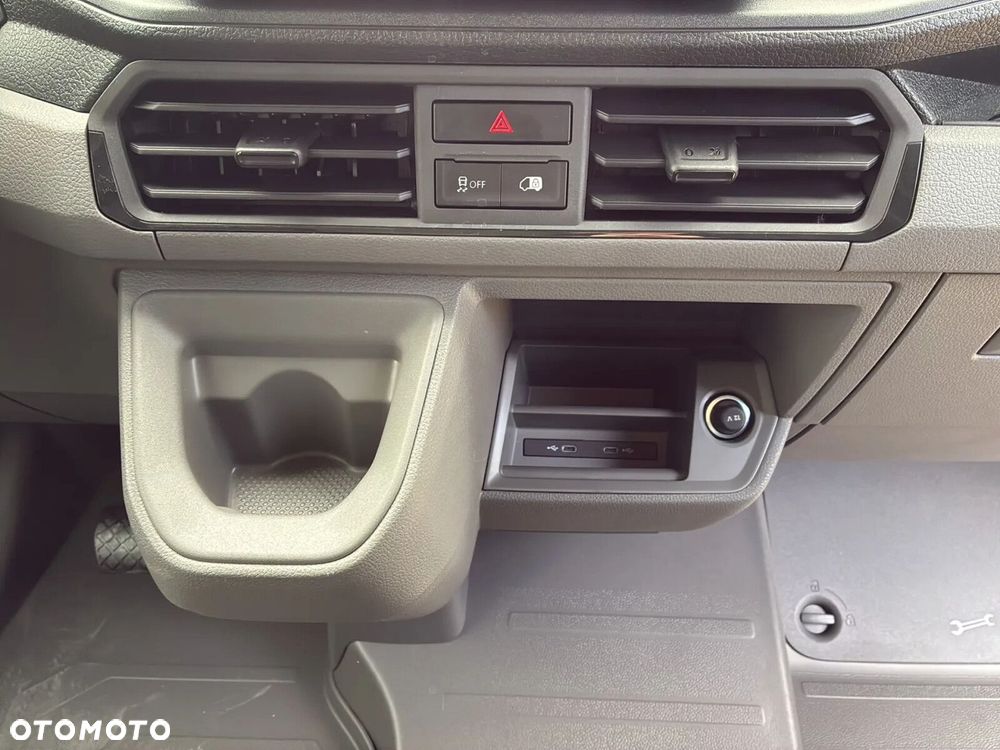 Volkswagen Crafter 35 AUTOMAT/Fugron, 2.0 BiTDI 177 KM, Wysoki dach, r. o. 4490mm - 37