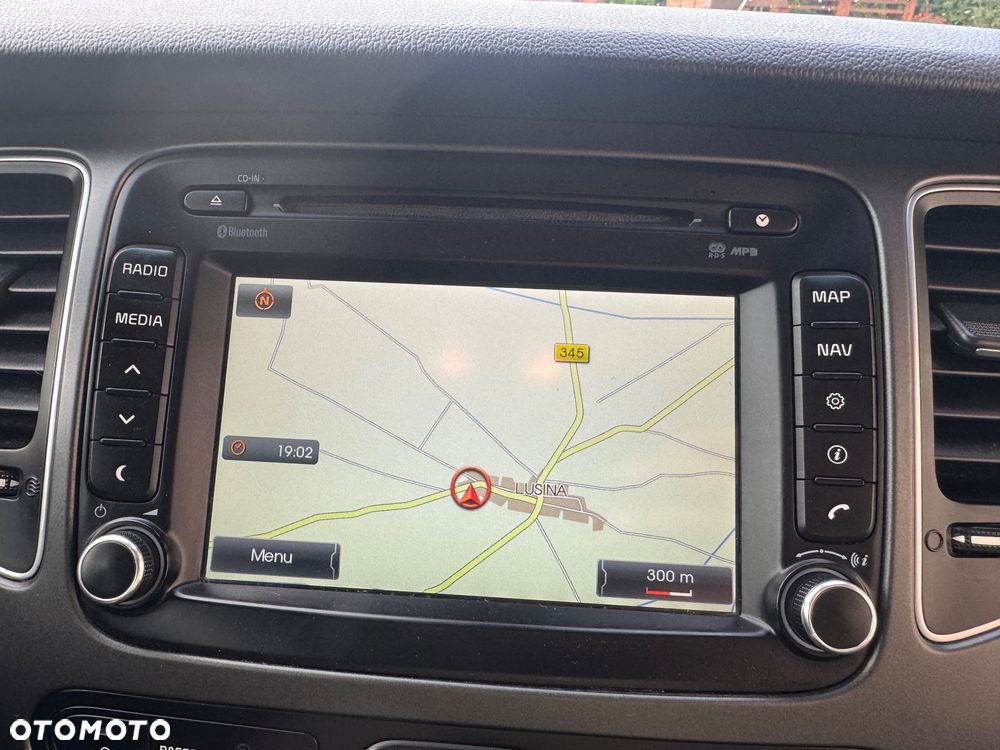 Kia Carens 1.7 CRDi 115 Dream-Team Edition - 13