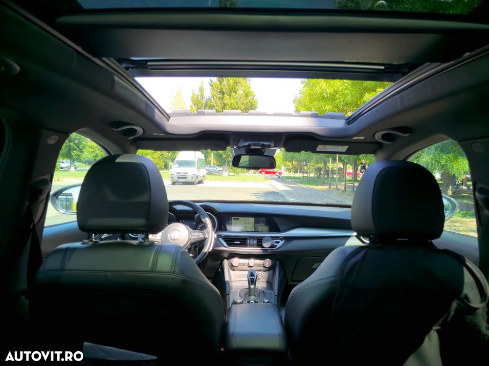 Alfa Romeo Stelvio 2.0 Turbo 16V AT8-Q4 Super - 10
