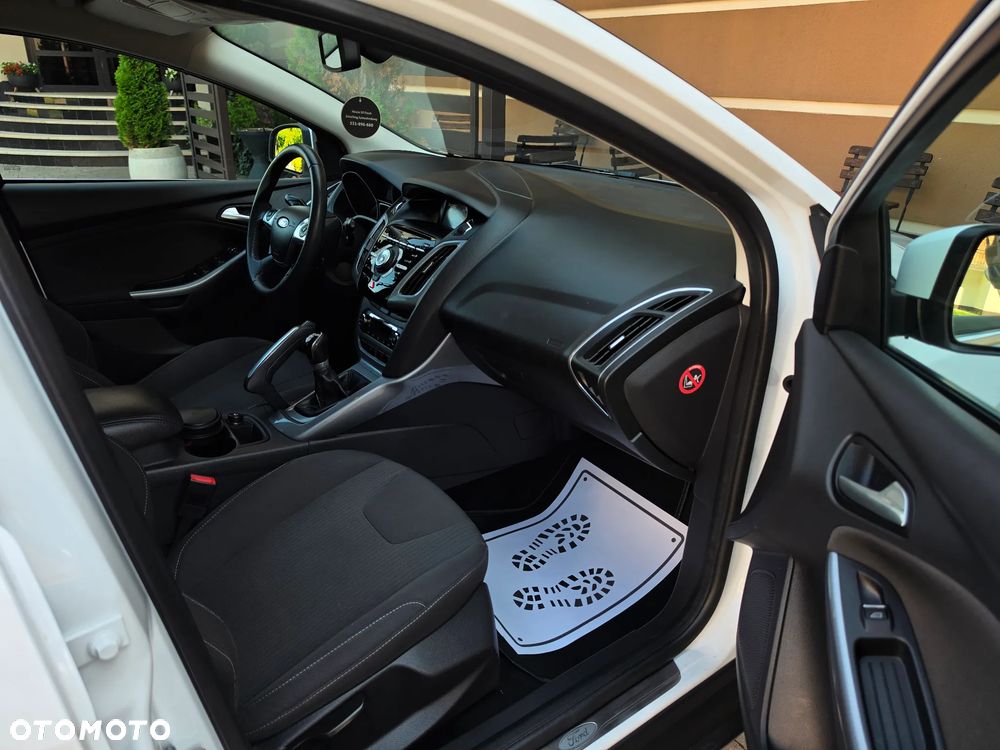 Ford Focus 1.6 TI-VCT Titanium - 39