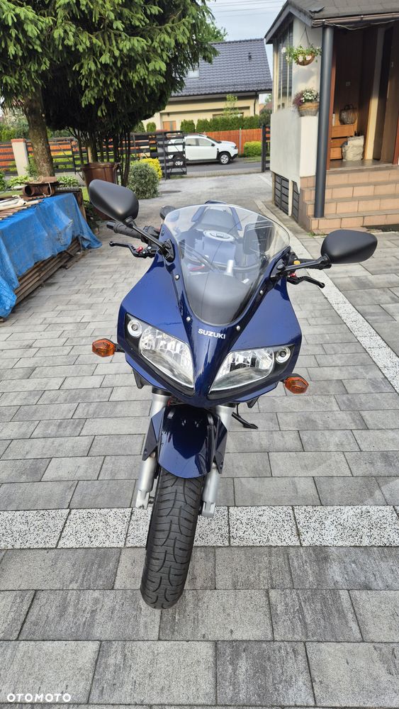 Suzuki SV - 2
