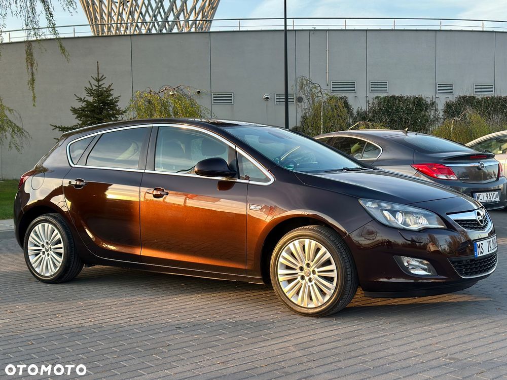 Opel Astra 1.4 Turbo Color Edition - 13