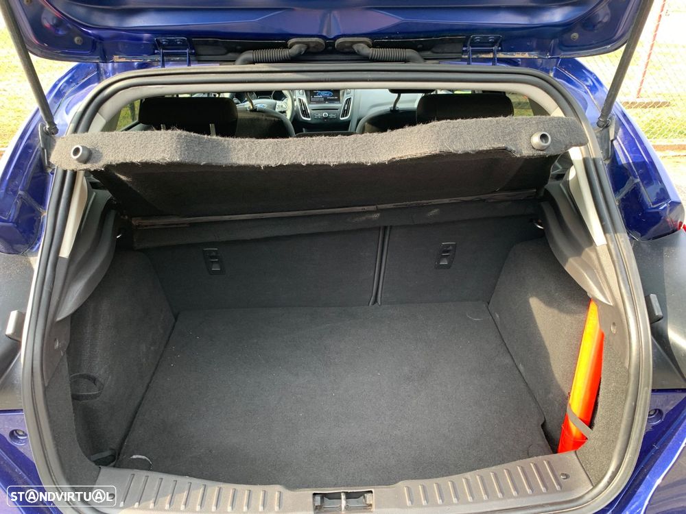 Ford Focus 1.5 TDCi Titanium ECOnetic - 35