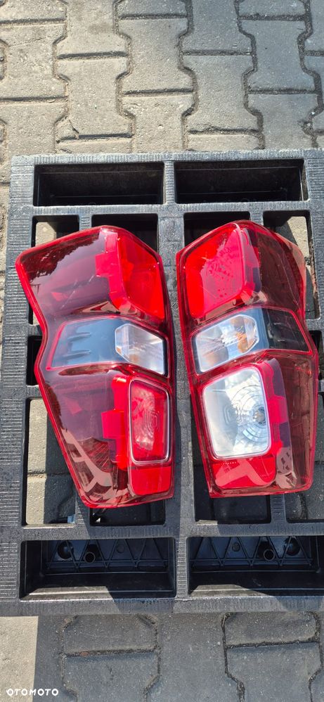 Lampa tylna prawa ISUZU D-MAX 2020- - 3