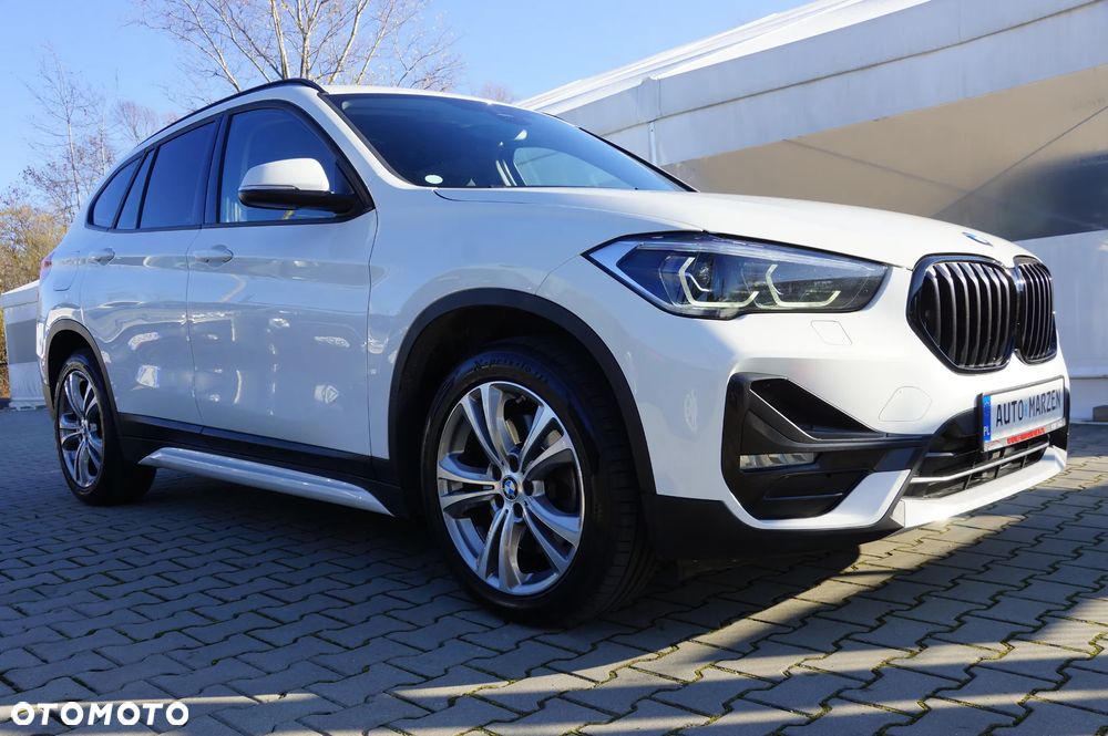 BMW X1 xDrive20d Sport Line - 10