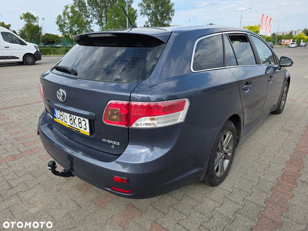 Toyota Avensis 2.0 D-4D Sol plus+NAVI - 3