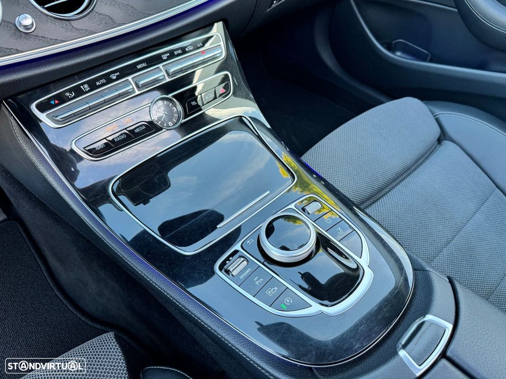 Mercedes-Benz E 220 d Avantgarde+ - 18