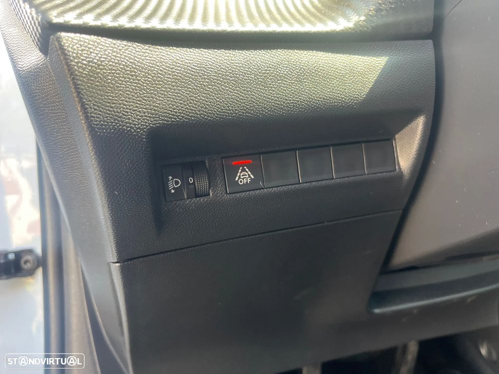 Peugeot 208 1.5 BlueHDi Active Business Pack - 18