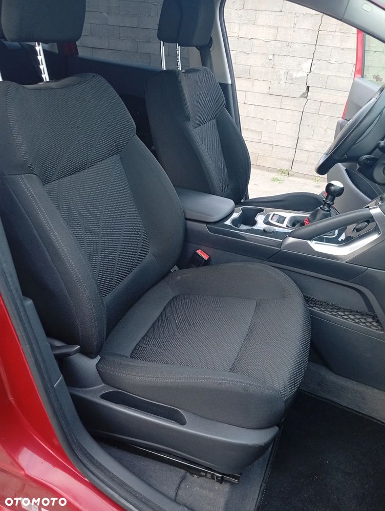 Peugeot 3008 1.6 HDi Trendy - 17