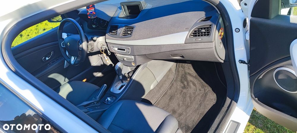 Renault Fluence - 25