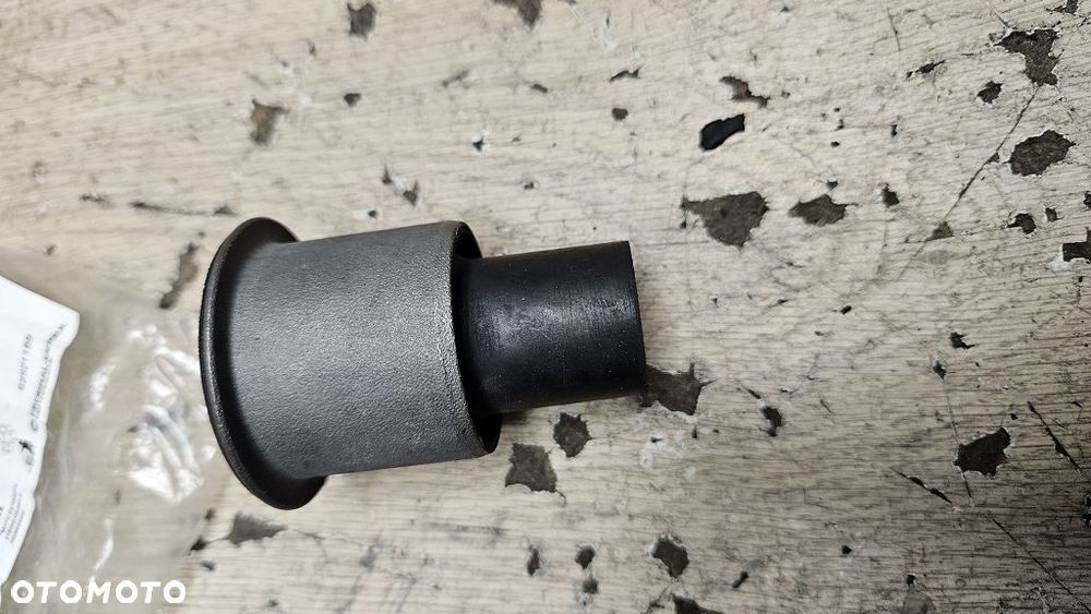 Silentblock wahacza Moog NI-SB-8455 Nissan Navara NP300 D22 D40 - 6