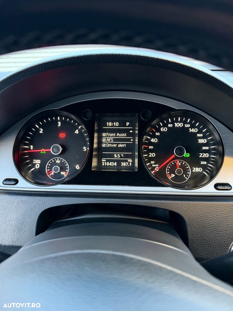 Volkswagen Passat CC - 16