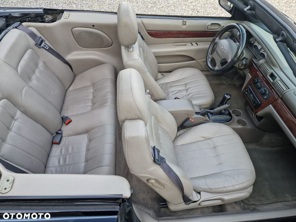 Chrysler Sebring 2.0 LX - 24