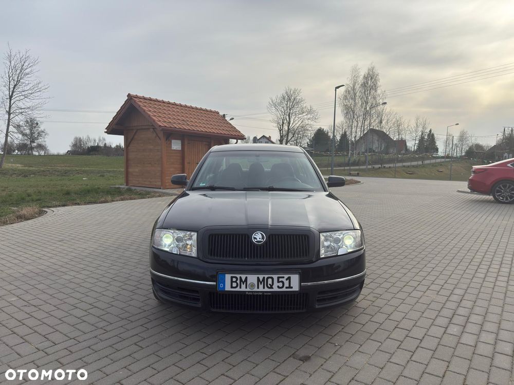 Skoda Superb - 2