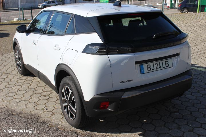 Peugeot 2008 1.2 PureTech SE Style - 5