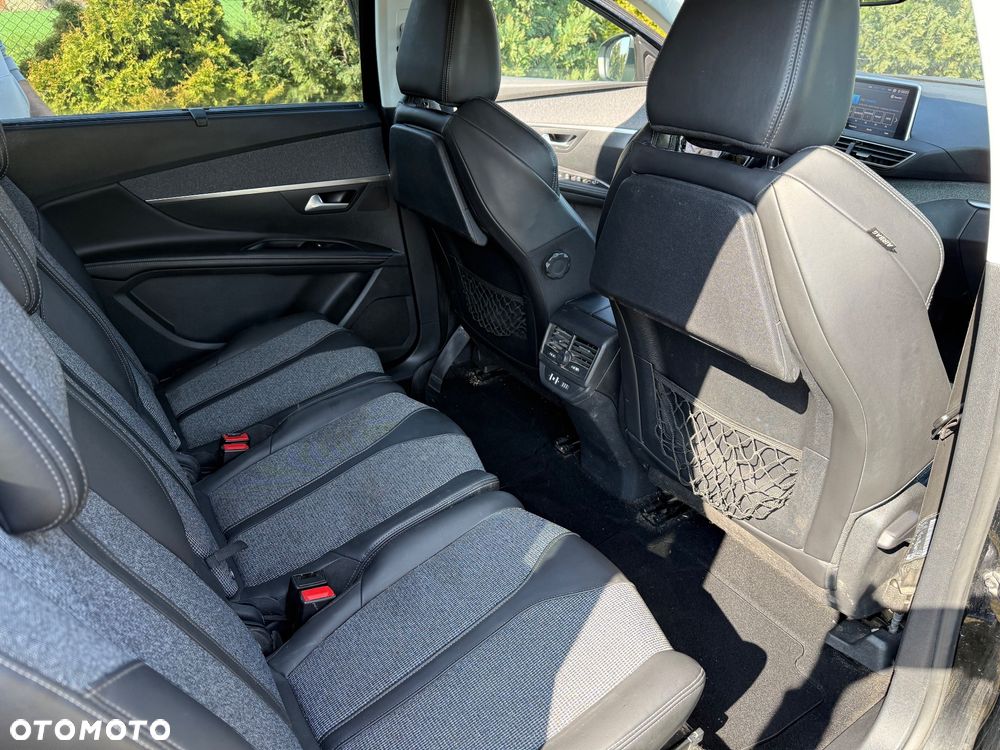 Peugeot 5008 1.5 BlueHDI Allure S&S EAT8 - 9