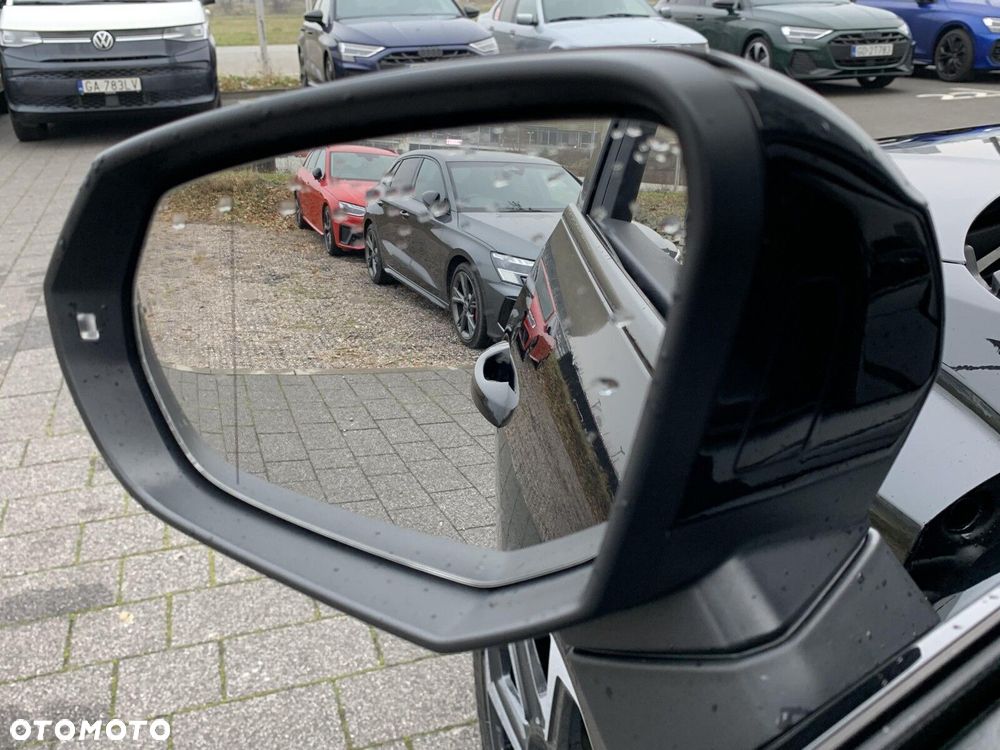 Audi Q3 Sportback - 25