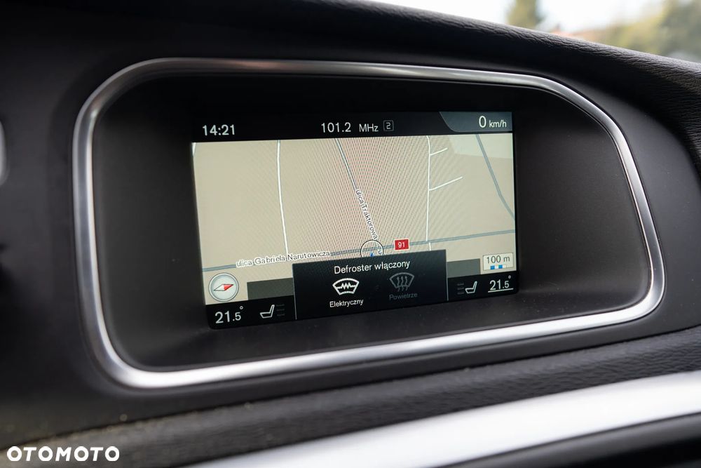 Volvo V40 D2 RDesign - 22